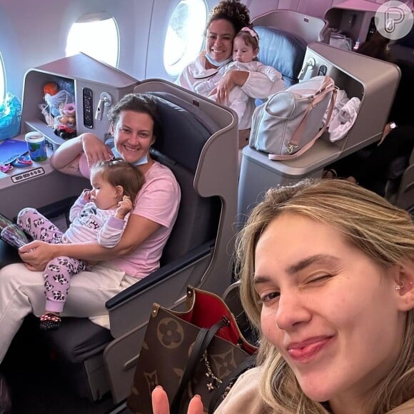 Virgínia Fonseca também foi criticada por levar as babás das filhas na viagem de férias