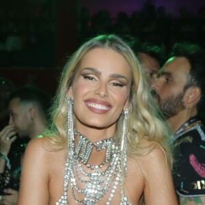 Yasmin Brunet viveu uma polêmica no Carnaval após o desfile da Grande Rio