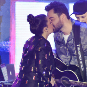 Um beijo de Fernando Zor e Maiara selou o recomeço da relação