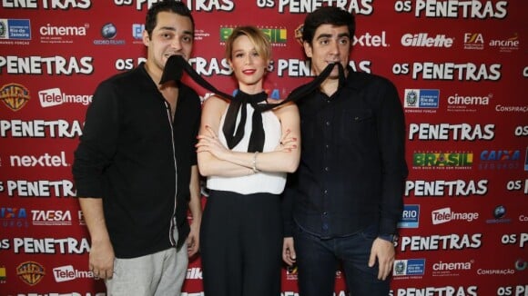 Luciano Huck e Mariana Ximenes prestigiam lançamento do filme 'Os penetras'