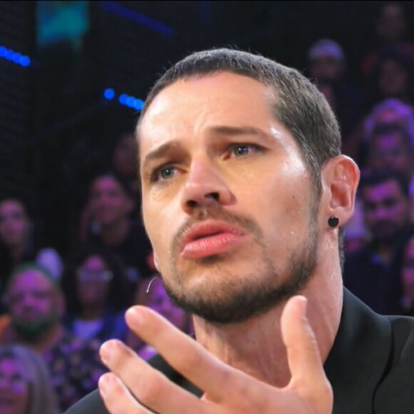 José Loreto deu unfollow em Rafa Kalimann após vê-la com o novo affair