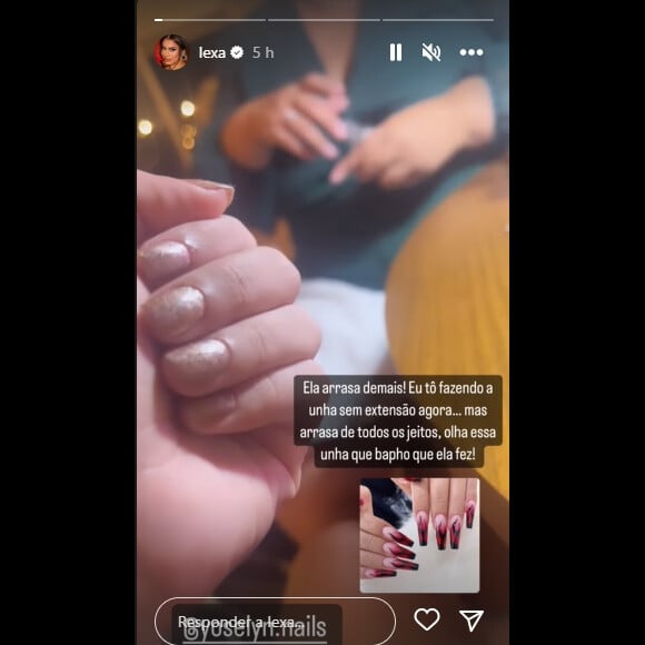 Lexa mostrou que tirou até a extensão das unhas