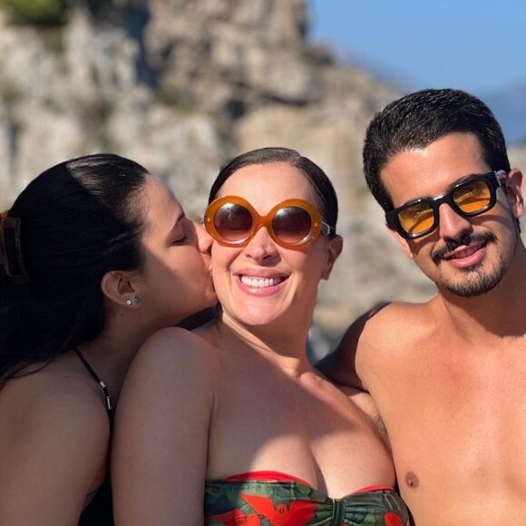 Claudia Raia também é mãe de Enzo Celulari e Sophia Raia