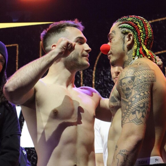 Whindersson Nunes venceu polonês em luta de boxe