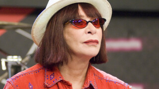 Primeiro 'selinho' de Hebe, recordista de temas de novelas, 300 músicas e mais: 20 curiosidades de Rita Lee vão te surpreender!