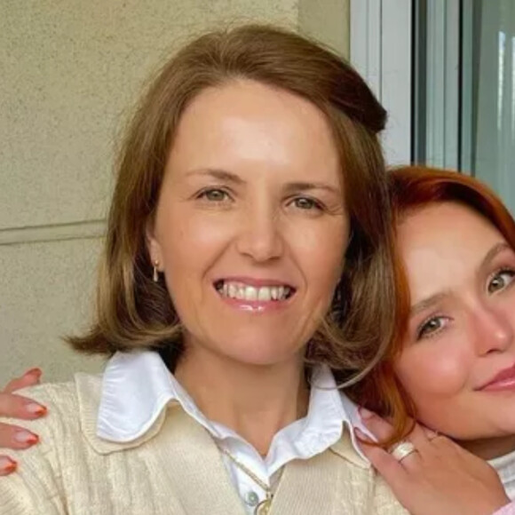 Mãe de Larissa Manoela gerenciou a carreira da filha desde que ela começou a atuar