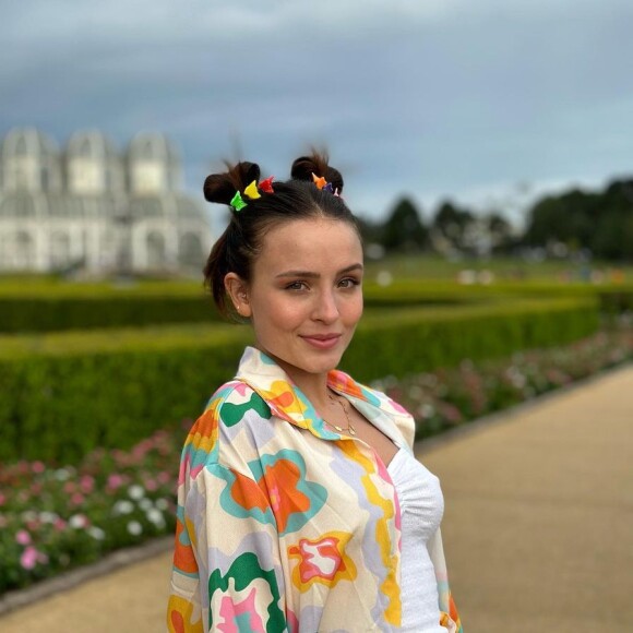 Larissa Manoela tem fortuna avaliada entre 20 milhões e 30 milhões de reais