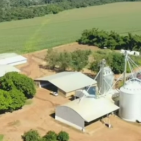 Fazenda de Gusttavo Lima também dispõe de áreas de lazer