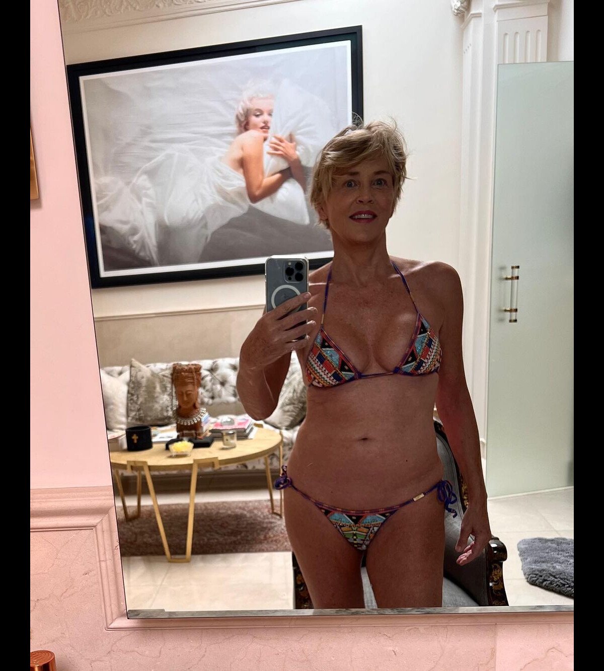 Foto Sharon Stone Est Com 65 Anos E Recebeu Elogios Ao Surgir De woman-who-lost-12-stone-after-crying-over-photo-shows