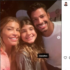 Foto de Grazi Massafera e Cauã Reymond lotou de comentários pedindo a volta do casal