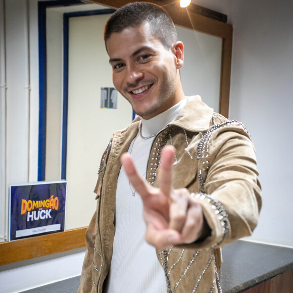 Arthur Aguiar culpou alimentação por conflitos em casamento com Maíra Cardi