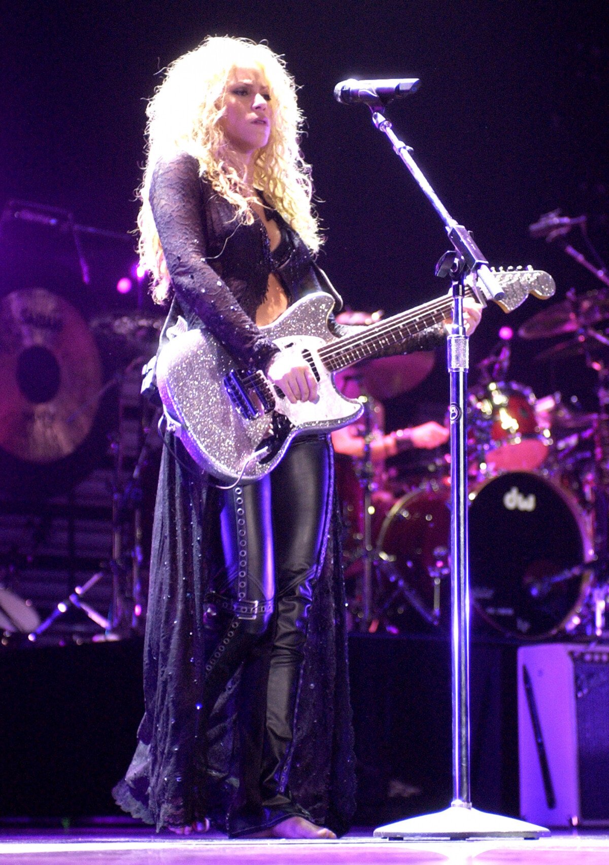 Foto Shakira com sua turnê 'Tour of the Mongoose' em Los Angeles