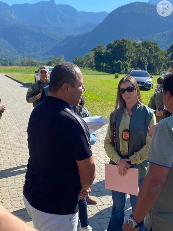 Neymar Santos, pai do jogador, esteve presente quando a polícia ambiental chegou no local.