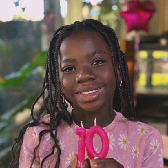 Títi Gagliasso está comemorando 10 anos!