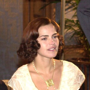 Ana Paula Arósio protagonizou a novela 'Esperança', em 2002