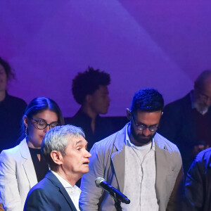 Filho de Serginho Groisman, Thomas deitou no palco do teatro Sérgio Cardoso