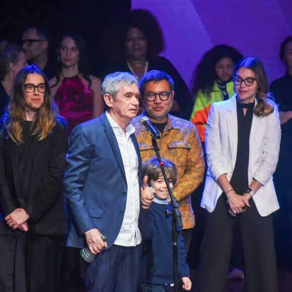 Filho de Serginho Groisman e Fernanda Molina, Thomas fez 8 anos em junho de 2023