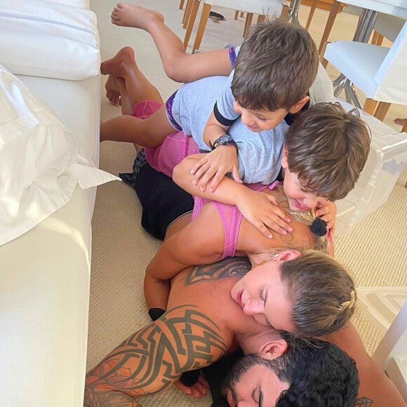 Gusttavo Lima e Andressa Suita voltaram meses após a separação