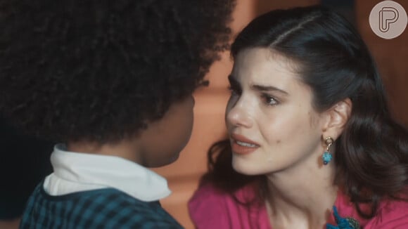 Novela 'Amor Perfeito': no capítulo de segunda-feira, 24 de julho de 2023, Marê (Camila Queiroz) promete ajudar Marcelino (Levi Asaf)