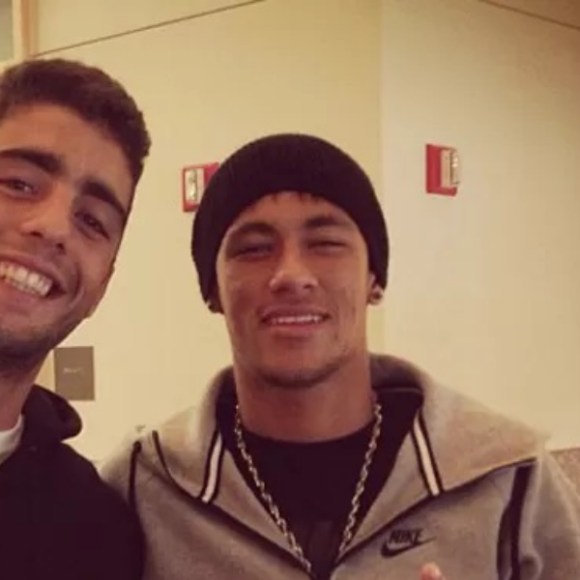 Neymar e Pedro Scooby não se pronunciaram sobre a polêmica