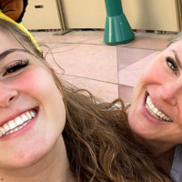 Filha de Susana Werner e Júlio César faz 18 anos e surpreende web por 'mistura' dos pais: 'Cara do pai, sorriso da mãe'