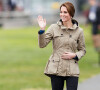 Kate Middleton é bem diferente longe dos holofotes, segundo a especialista real Valentine Low