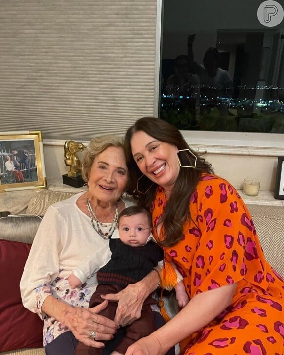 Clauda Raia compartilhou fotos de reencontro com amigos famosos, incluindo Aracy Balabanian, antes da morte da atriz