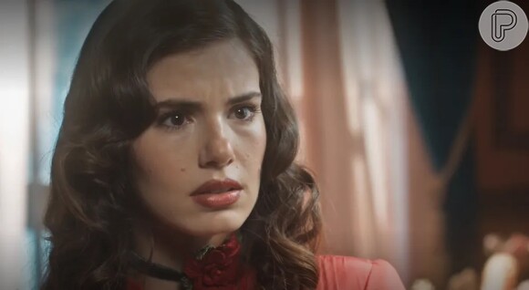 Marê (Camila Queiroz) vai descobrir que foi demitida do hospital após um plano armado por Gilda (Mariana Ximenes)