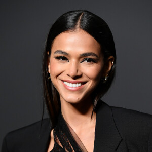 Trajetória de Bruna Marquezine no exterior deve ser repleta de sucesso, aponta astróloga