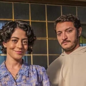 Darlene (Carol Castro) e Frei João (Allan Souza) se reencontraram depois de um longo período em 'Amor Perfeito'