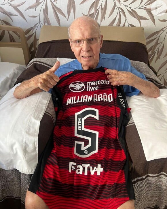Zagallo, 92 anos, começou a carreira no América-RJ, e passou por outros clubes como Flamengo, Fluminense, Vasco, Portuguesa e Botafogo