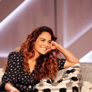 Alice Braga está prestes a estrear série baseada no livro 'Matéria Escura', na Apple TV+