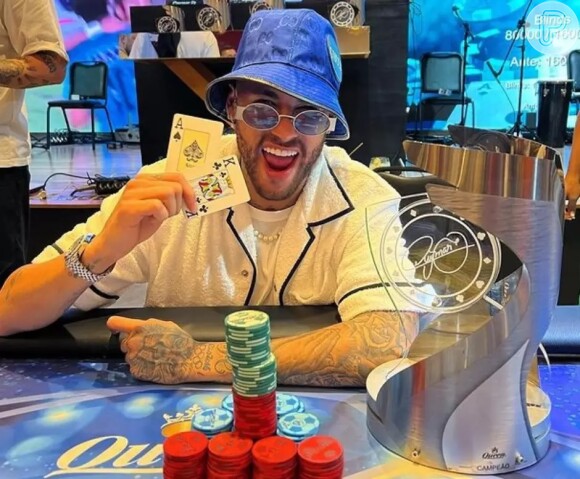 Neymar também terá que deixar o pôquer de lado