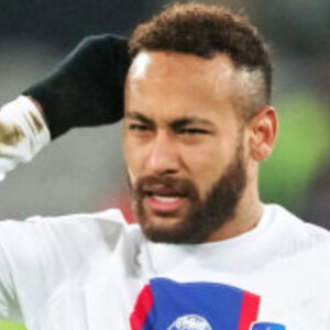 Neymar terá que obedecer a algumas restrições em locais públicos no país