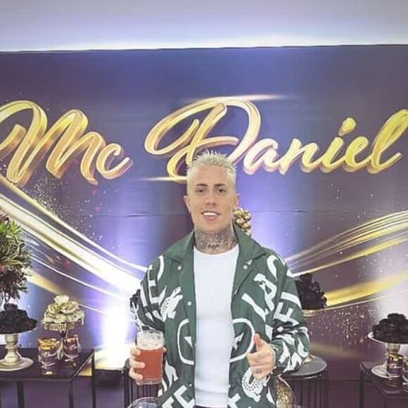 MC Daniel comemorou o aniversário com uma festa em casa