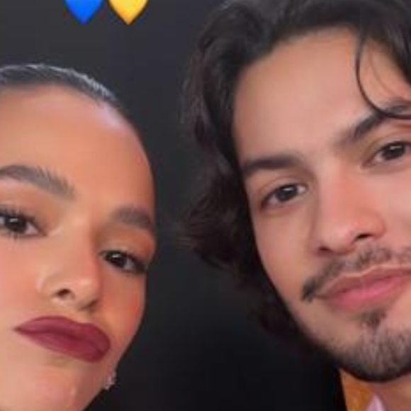 Bruna Marquezine é flagrada em momento íntimo com Xolo Maridueña e fãs vão ao delírio: 'Lindo de se ver'