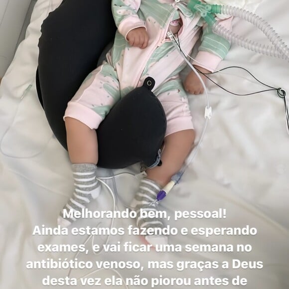 Letícia Cazarré publicou uma nova foto de Maria Guilhermina para atualizar o estado de saúde
