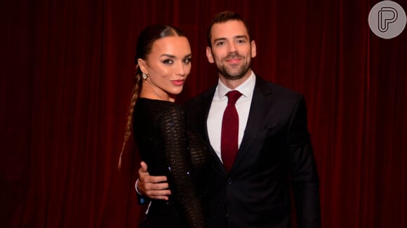 Namoro de Rafa Kalimann e Antonio Palhares estaria passando por uma crise, segundo a conta de Instagram 'Circo da Mídia'