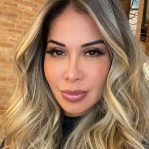 Maíra Cardi anuncia afastamento de redes sociais