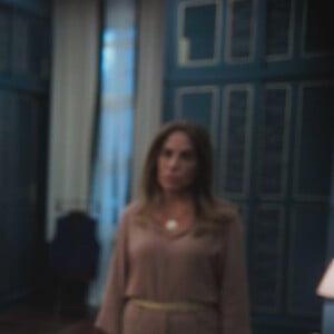 Antônio (Tony Ramos) e Irene (Gloria Pires) são contra namoro de Caio (Cauã Reymond) e Aline (Bárbara Reis) na novela 'Terra e Paixão'