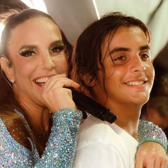 Marcelo, filho de Ivete Sangalo e Marcelo Cady, surpreendeu ao atualizar foto em academia mostrando o muque