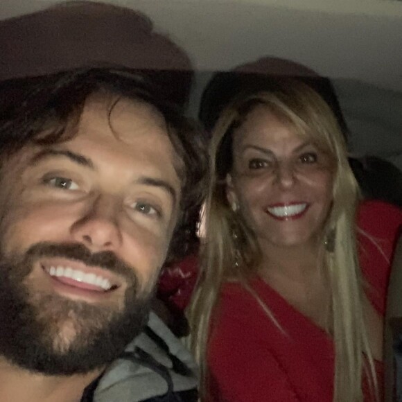 Fora da UTI após 20 dias, Kayky Brito emocionou a mãe, Sandra Brito