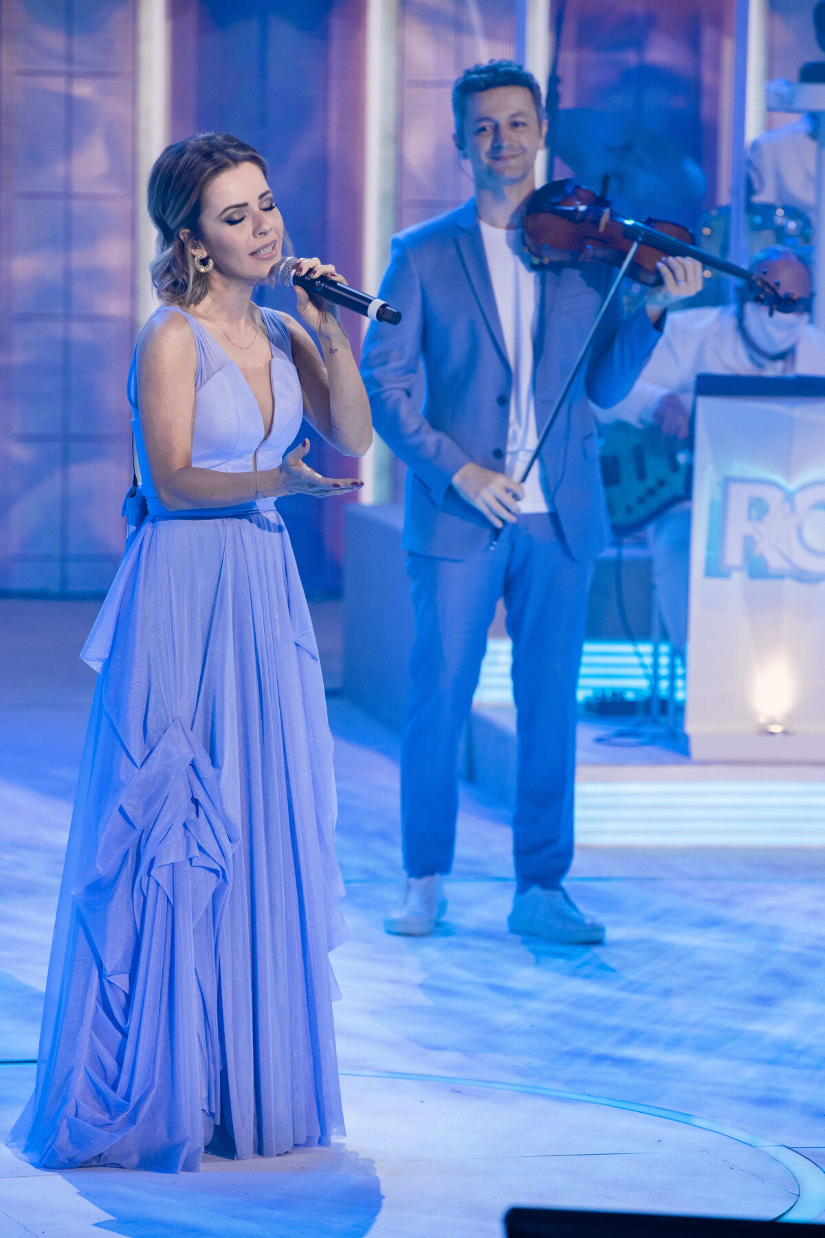 Foto: Sandy e Lucas Lima podem contracenar no musical 'Once', estrelado Foto: Sandy e Lucas Lima podem contracenar no musical 'Once', estrelado