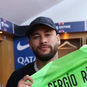 Neymar tem ironizado boatos de traição a Bruna Biancardi