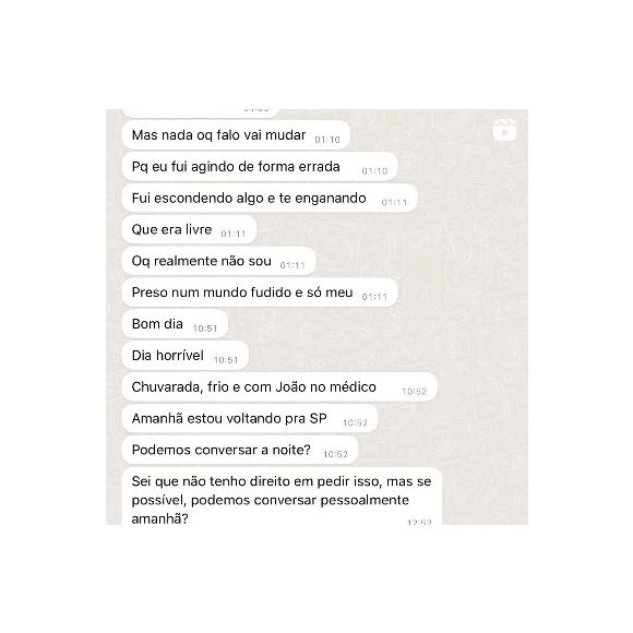 Print de uma das conversas que Ana Paula Renault teve com o namorado que foi exibido pela jornalista nas redes sociais