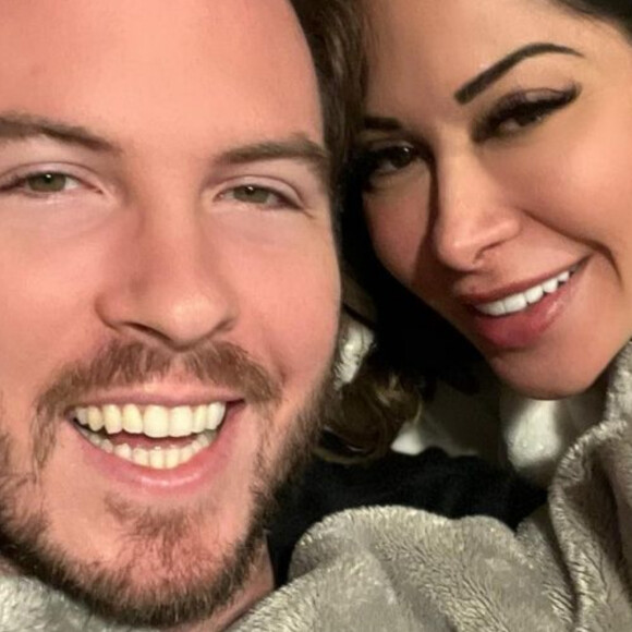 Marido de Maíra Cardi, Thiago Nigro aprendeu lição após 'ameaça' da influencer ao esquecer de usar a aliança: 'Sabedoria'