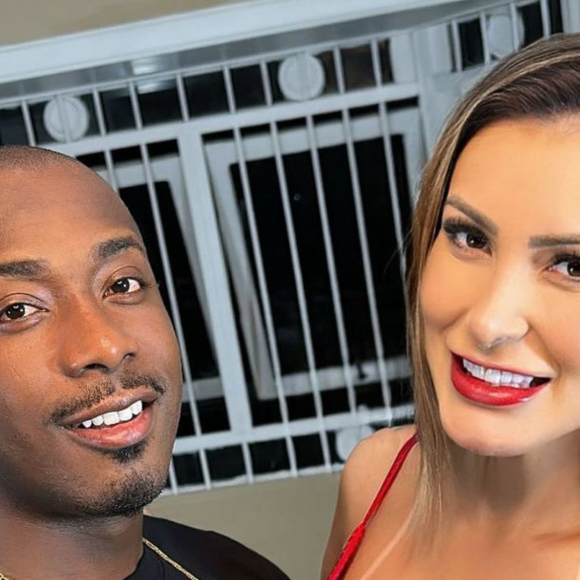 A volta do 'negão gostoso'! Andressa Urach lança novo pornô com Jefão e revela: 'Invadiu a porta dos fundos'
