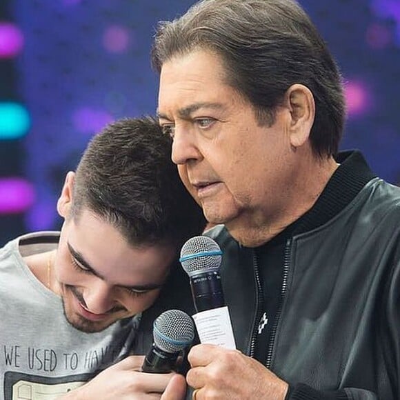 Filho de Faustão, João Guilherme Silva foi apoiado peo filho de Gugu Liberto, João Augusto Liberto, quando Fausto Silva estava na fila do transplante do coração