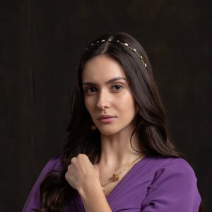 Rafaela Sampaio é a Evelyn da novela 'Reis', em nona temporada na Record TV