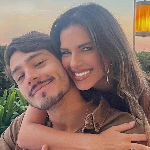 Mariana Rios se pronuncia sobre acusações de ter ficado com ex de melhor amiga